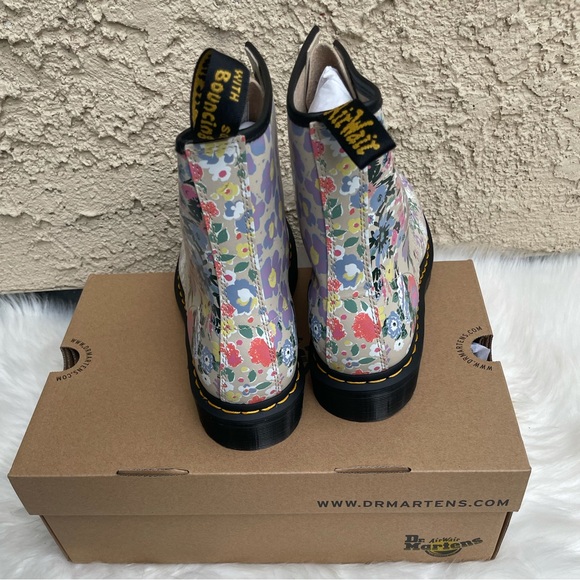 ⚜️ Dr. Martens floral combat boots SZ 9 - Picture 5 of 12